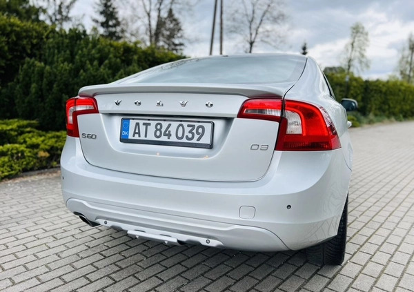 Volvo S60 cena 38900 przebieg: 209000, rok produkcji 2011 z Karlino małe 781